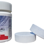 Chlorox Multitabletki chlorowe 200 g o działaniu bakteriobójczym do dezynfekcji wody NTCE, 0,4 kg